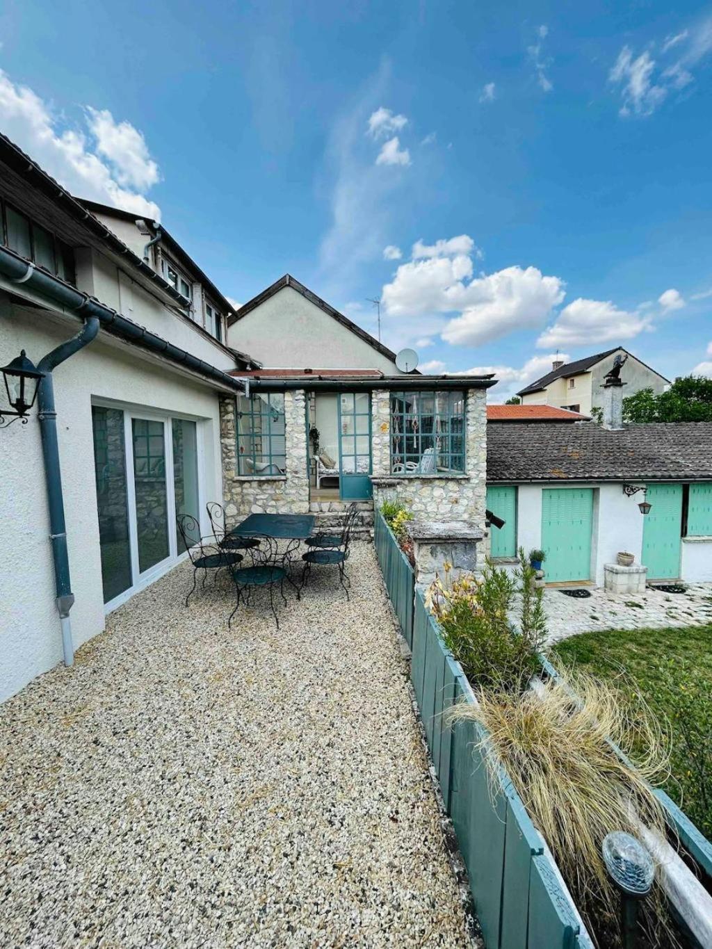 Magnifique Maison Dartiste La Maison Aerts Reims Luaran gambar